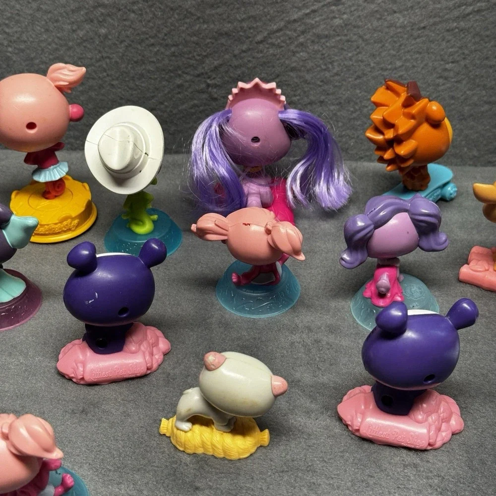 Mixed Lot Of 17 My Littlest Pet Shop McDonalds Happy Meal Figures LPS